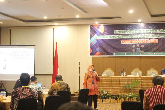 bimtek kepaniteraan 211006 01