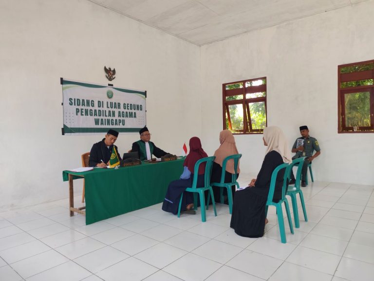 Pengadilan Agama Waingapu Kembali Gelar Sidang Keliling dan Kegiatan Sosial di Salura